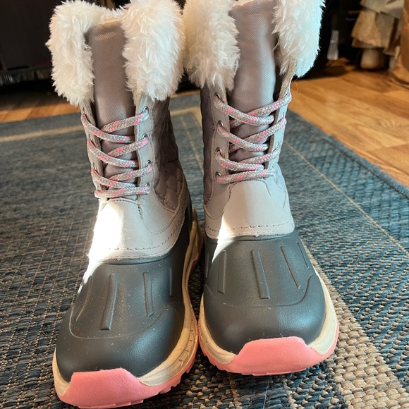 Carter's Gray and Pink Winter Boots - Picture 2 of 5